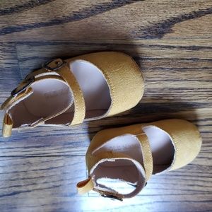 Old navy baby girl shoes